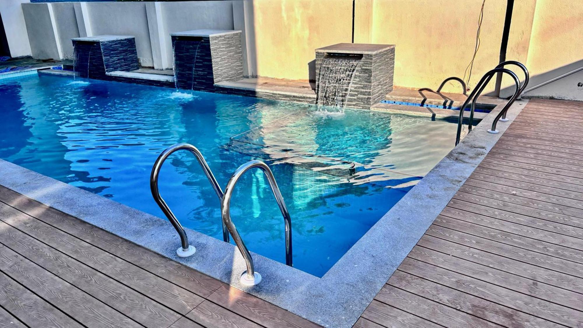 Hotel Castle Manor - Auroville Beach Pondicherry Esterno foto